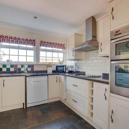 Dukesfield Cottage Бамбург Экстерьер фото